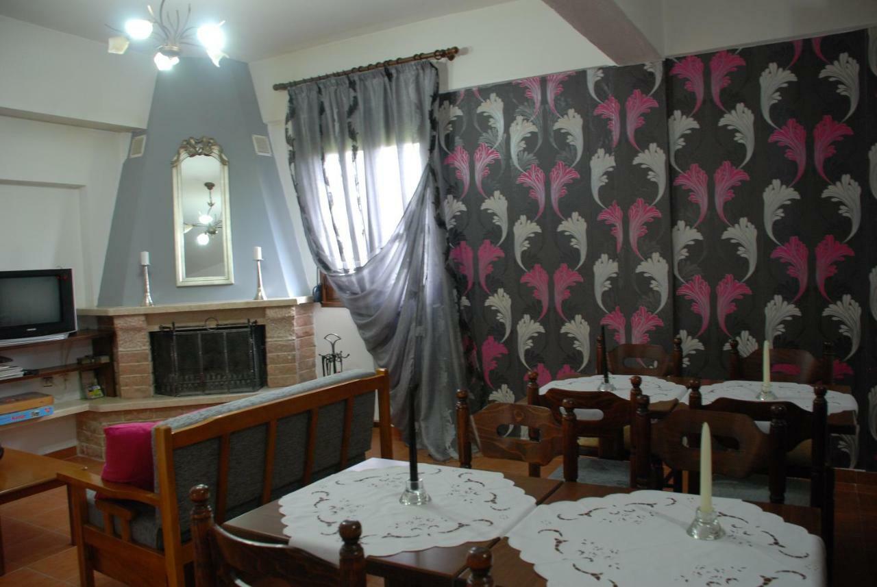 Rodavgi Loutraki  Exterior photo